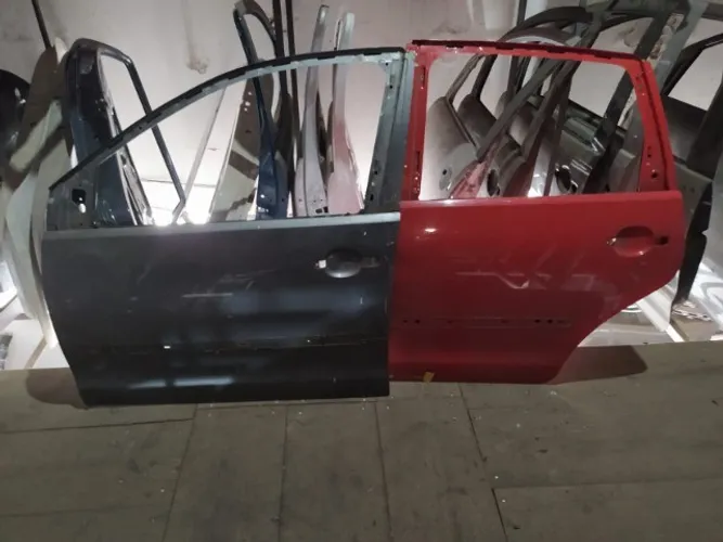 Porta Polo Hatch 2003 2004 2005 2006 2007 2008 2009 2010 2011 2012 2013
