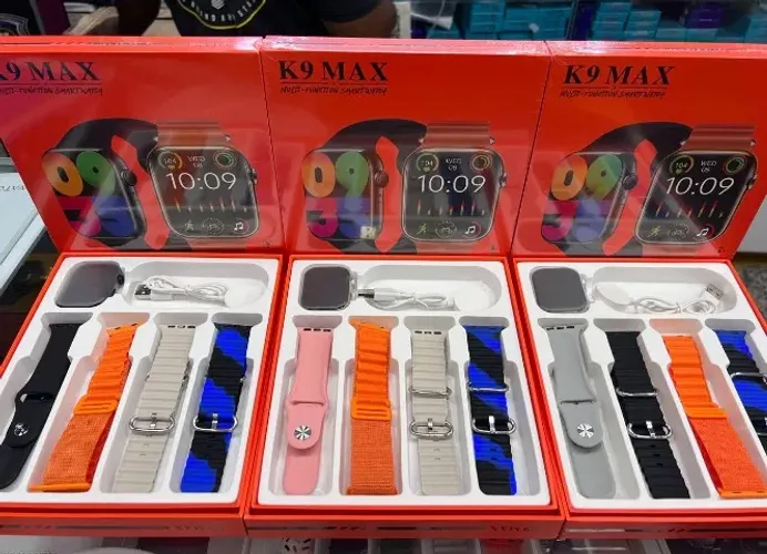 Smartwatch K9 Pro Max (Várias Funções) 4 pulseiras Novo (Garantia)