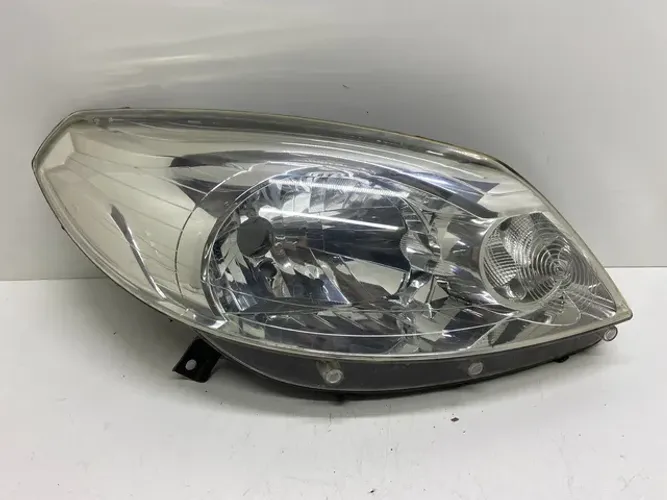 Farol Renault Sandero 2012 2013 2014 Direito Cromado