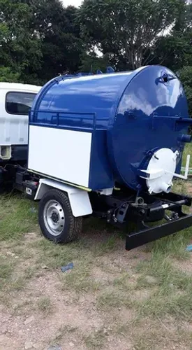 Equipamentos para desentupir e limpeza banheiros químico