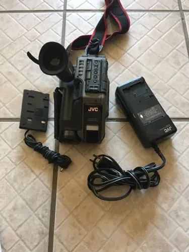 Filmadora JVC( No estado )