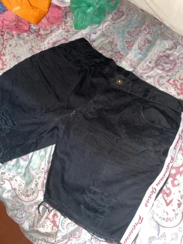 SHORT PRETO TAMANHO 38