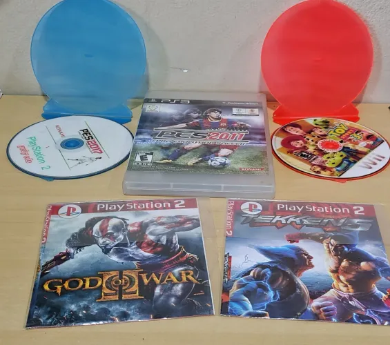 Kit de Jogos PS2 e PS3 - God of War, Tekken, PES, Toy Story