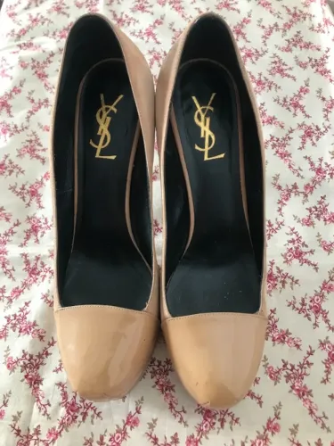 Scarpin Nude Yves Saint Laurent (Usado)