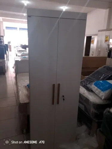 Multiuso branco com chave a pronta entrega