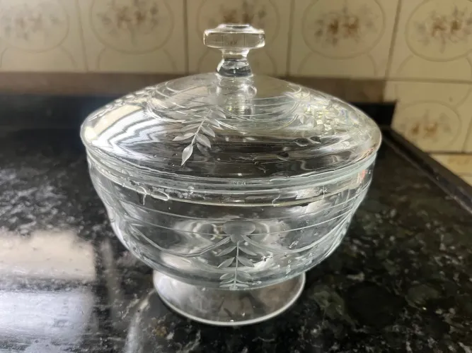 Bomboniere de Cristal Antiga