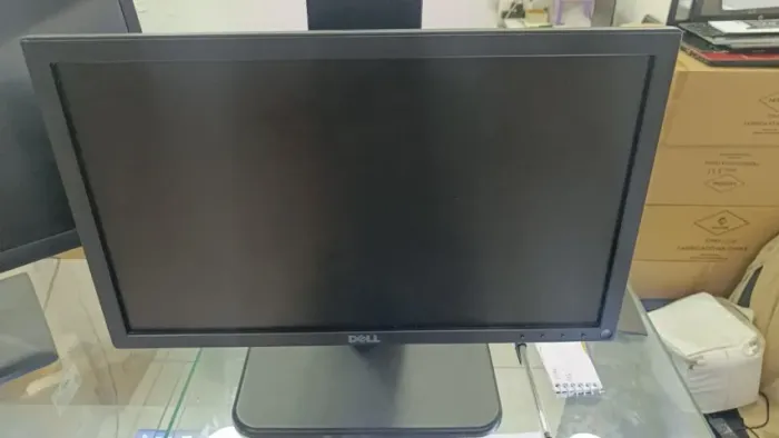 Monitor Dell 19 Led mod 1916H VGA & displayport