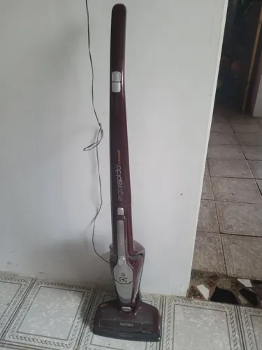 Aspirador de Pó Electrolux ErgoRapido Lithium
