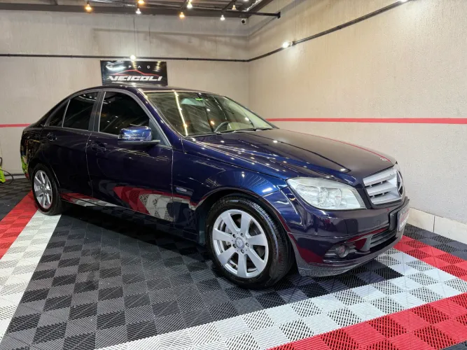 Mercedes-Benz C-180 Kompressor Classic 1.6 16V Aut. 2010