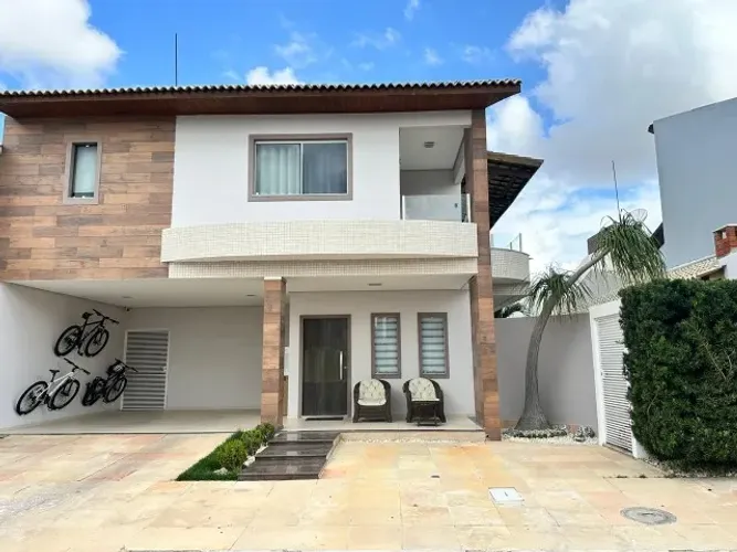 CASA DE ALTO PADRAO NO CONDOMINIO SOL NASCENTE - PETROLINA