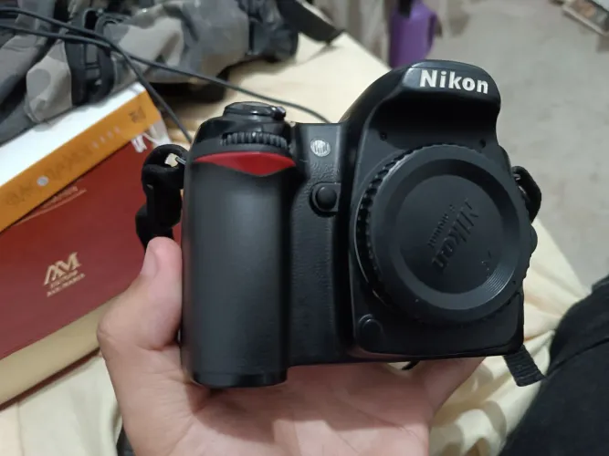 Corpo Nikon D80 + Acessórios ( Ler descrição )