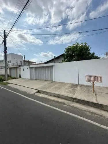 Casa Exclusiva para Aluguel no Ininga, Teresina  4 Quartos, 2 Suítes