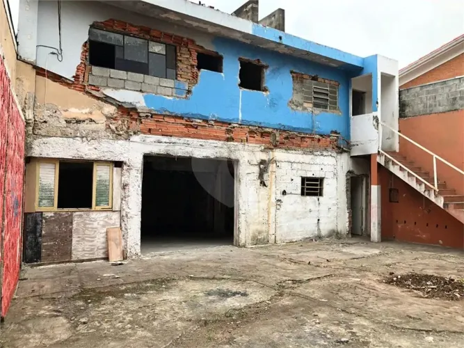 Terreno à venda em Lapa - SP