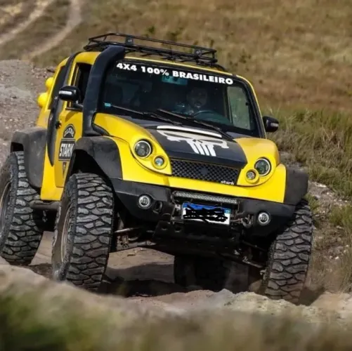 TAC Stark 2.3 4WD 127cv TDI Diesel 3P 2011