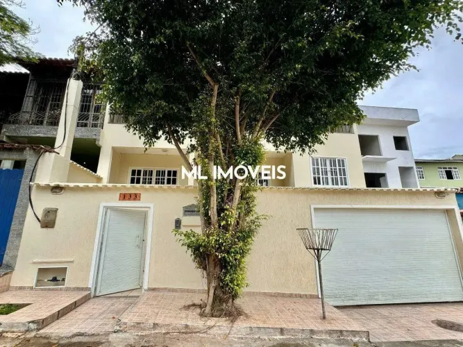 Casa em Jardim Santo Antônio, Macaé (RJ) - 4 quartos, 1 suíte, 217,00 m² de área interna