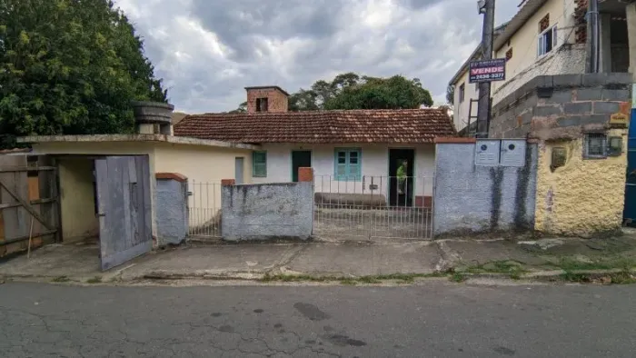 Casa para Venda no bairro Biquinha em Valença RJ