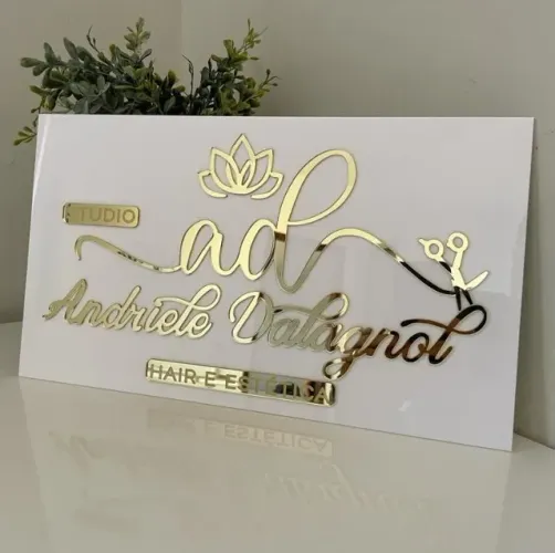 Letreiro de Porta Personalizado em Acrílico - 40x24cm
