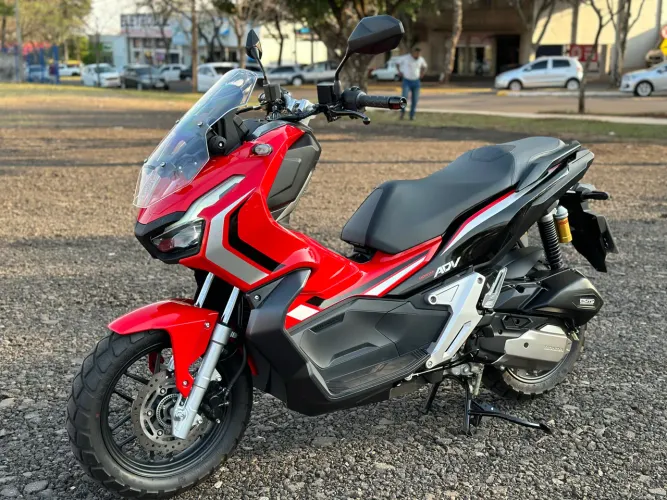 Honda Adv 150