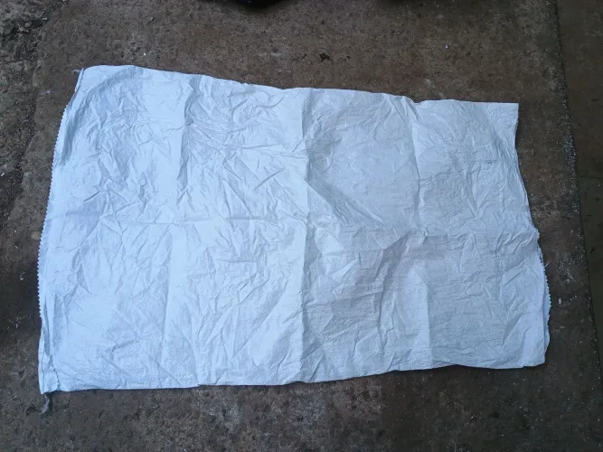 Saco de Ráfia Branco R$1,00 CADA