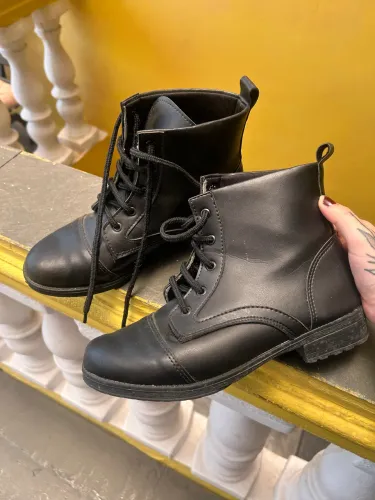 Bota Coturno Tratorado Casual Cano Curto Fg Feminino