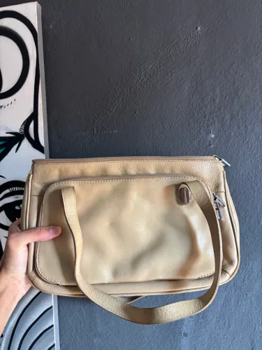 Bolsa de couro bege
