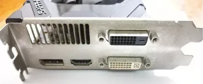 Placa de Vídeo Sapphire Hd7850 OC 2gb Gddr5 com defeito para consertar ou retirar peças