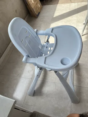 Vendo cadeira de alimentação