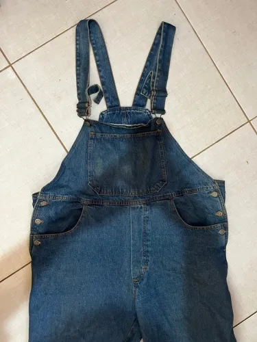 Macacão Jeans Azul Clássico anos 90