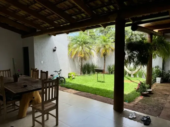 Casa 3 quartos 1 suíte Nova Veneza