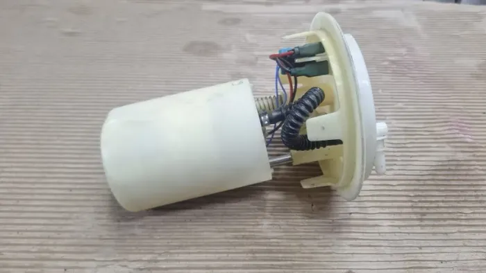 Bomba Combustível C4 Pallas