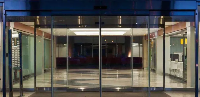 Conserto e manutenção de portas automáticas
