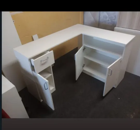 Mesa de manicure L ( frete grátis)