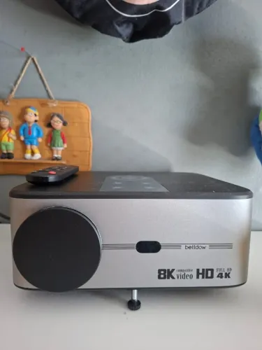 Bettdow Android9.0 Hd Projetor 16000lm 1080p Bandeja Suporte Cor Cinza