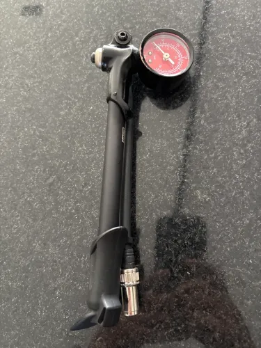 Bomba Suspensão ROCK SHOX