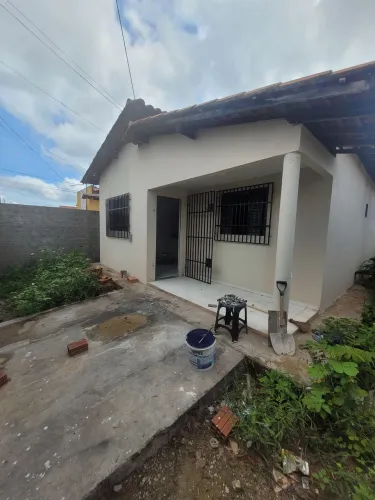 Vendo Casa com 3 quartos Demerval Lobão