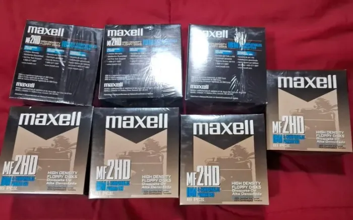 Lote 04 caixas de Disquetes 3.5 Polegadas Maxell MF2HD lacrados