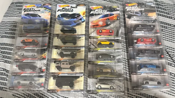 Hot Wheels set velozes e furiosos premium