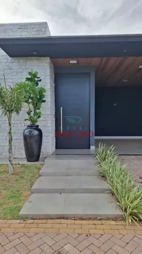 Casa à venda com 3 suítes no Condomínio Guestier I, Piratininga - SP