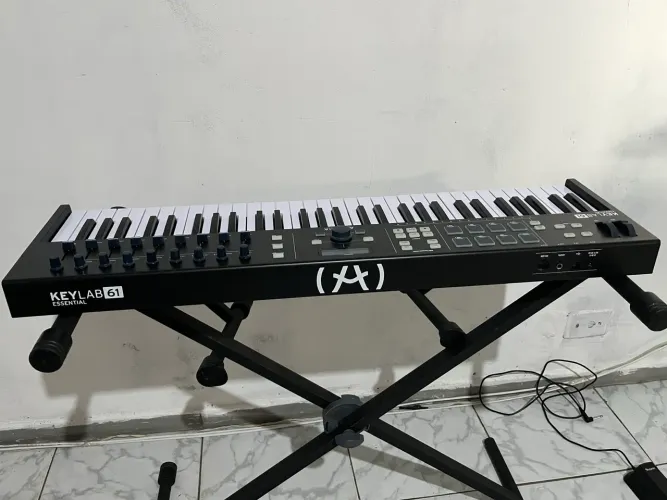 Controlador Arturia Keylab 61