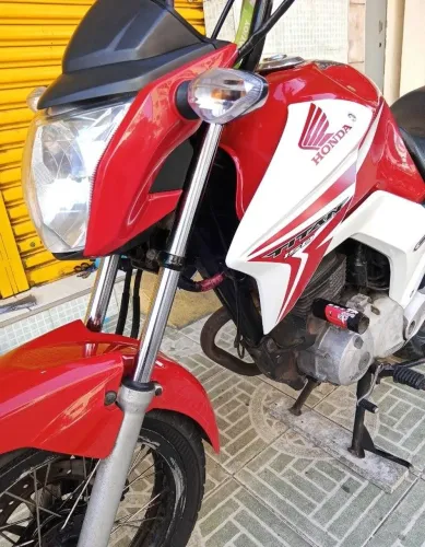 TITAN 150 EX 2015 NO ARO 17 VIPER | R$ 3.100 ABAIXO DA FIPE!
