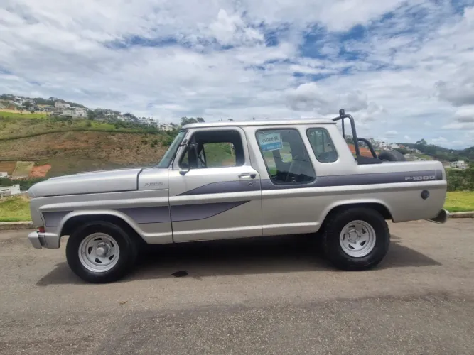 Ford F-1000 S. S. Diesel / S.s. Diesel Turbo 1985
