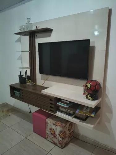 RACK SUSPENSO, COM PAINEL