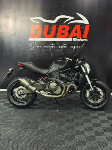 Ducati MONSTER 821