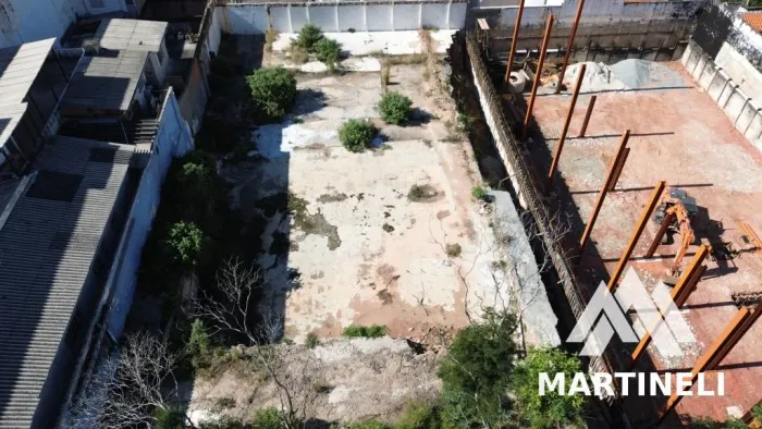 Terreno plano à Venda Zona Leste de São Paulo | 1.250 m² | 25 Metros de Frente