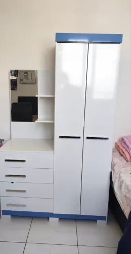 Vendo guarda-roupa