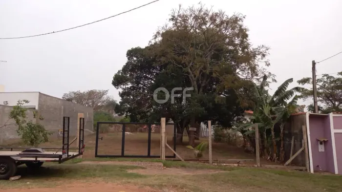 Terreno à venda - Condomínio Estancia do Bosque, Dois Córregos SP
