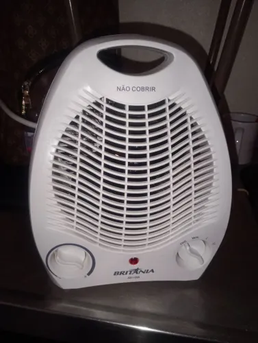 Vendo aquecedor Britânia voltagem 110