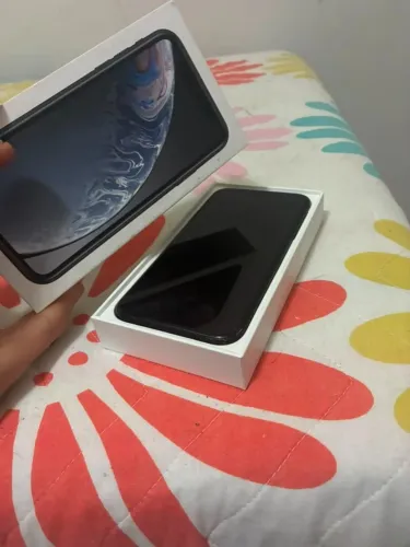 Iphone XR - 64GB - Usado