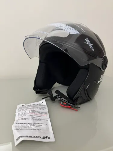 VENDO CAPACETE NOVO