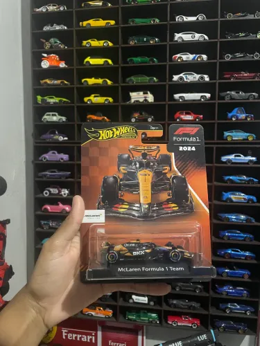 Carrinhos F1